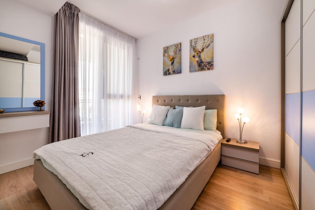 Ferienwohnung Bliss M&M By Onix Blue Năvodari Exterior foto