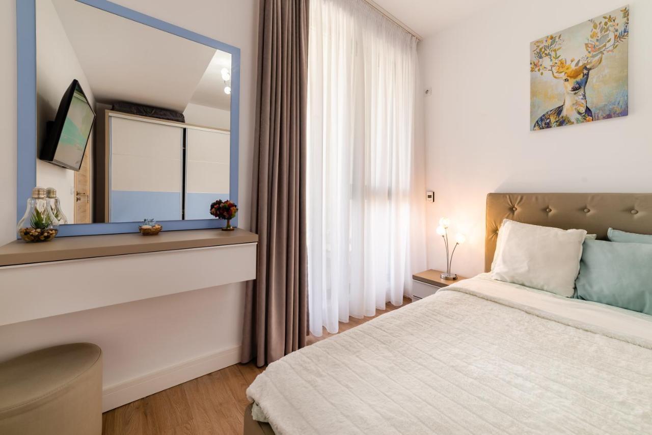 Ferienwohnung Bliss M&M By Onix Blue Năvodari Exterior foto